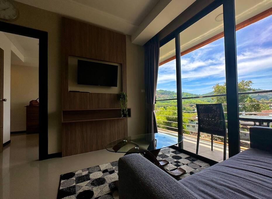 Great Mountain View Apartment, Pearl 504 Rawai Eksteriør bilde